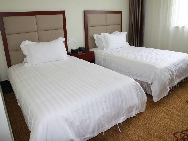 Shanghai Shuiting Holiday Hotel Екстериор снимка